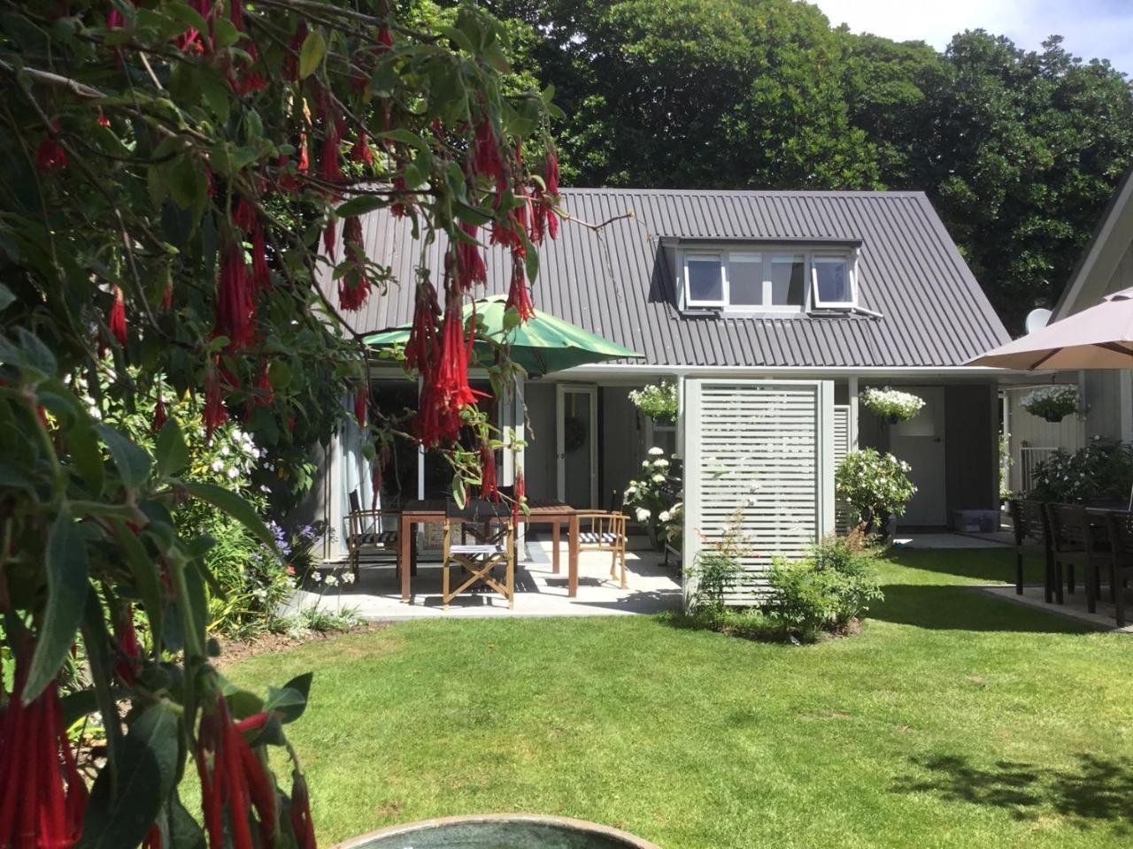 Sunny Glen Cottage Waikanae Dış mekan fotoğraf